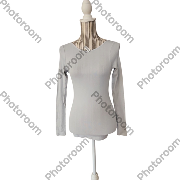 Free People Intimately Women Seamless Low Back Long Sleeve Women Tee Size M - Picture 2 of 8